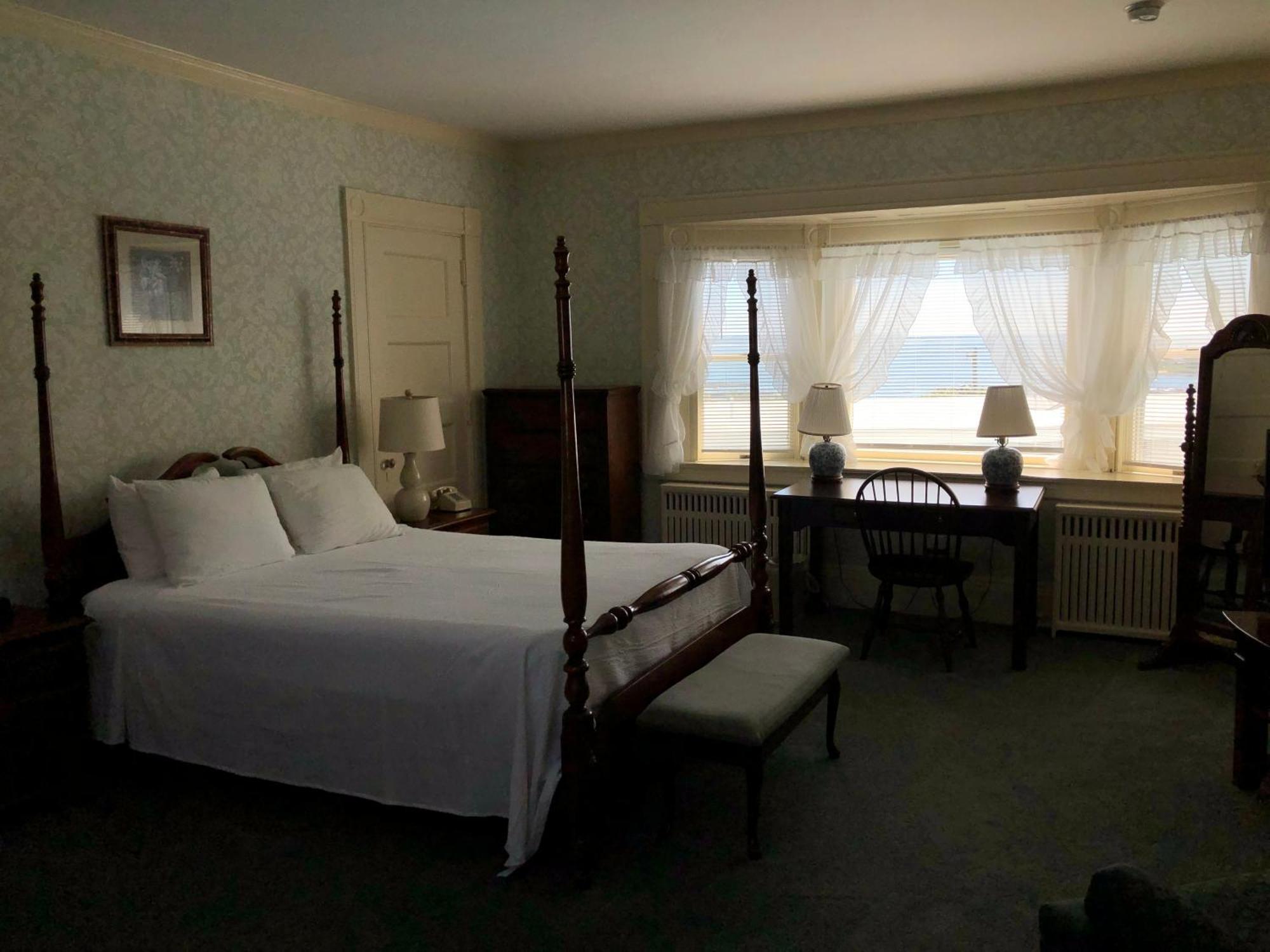 Sands Of Time Motor Inn & Harbor House Woods Hole Zewnętrze zdjęcie