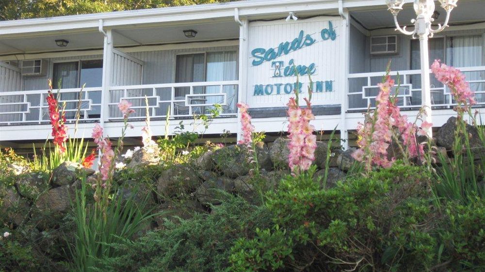 Sands Of Time Motor Inn & Harbor House Woods Hole Zewnętrze zdjęcie